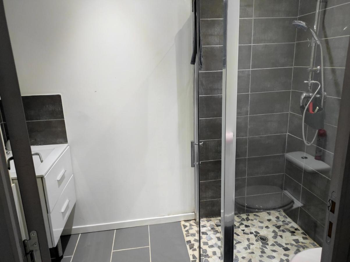 Apartement 'Les Lavandes" Rdc 2Ch - Terrasse Et Parking A Lurs Exterior foto