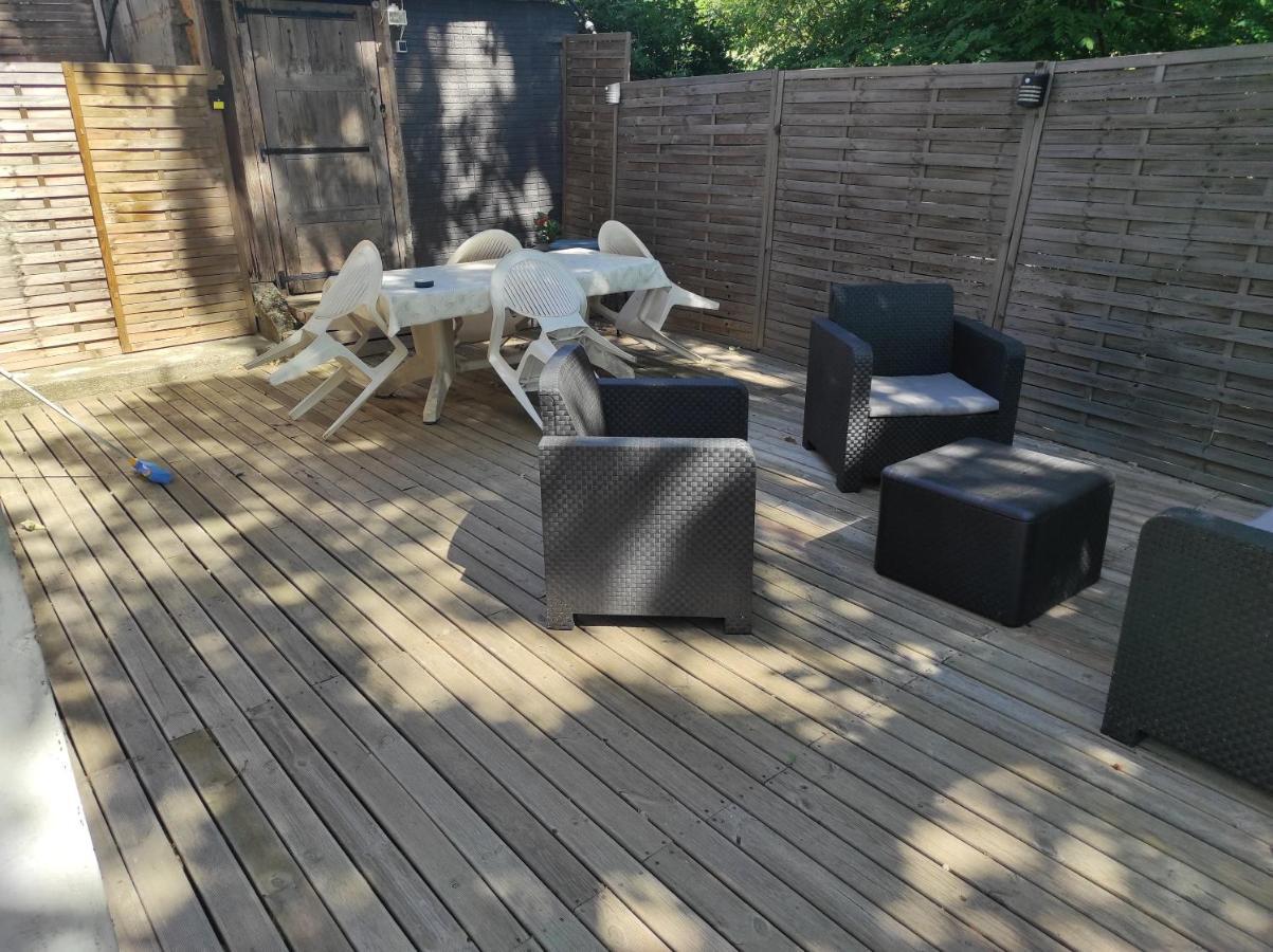 Apartement 'Les Lavandes" Rdc 2Ch - Terrasse Et Parking A Lurs Exterior foto